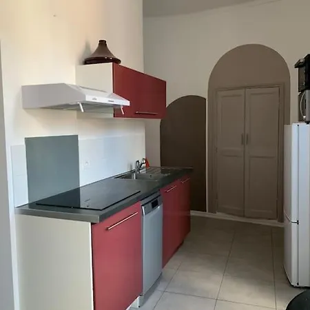 Au Calme Apartment
